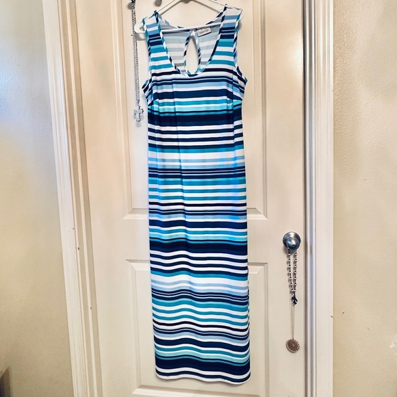 Avenue Dresses & Skirts - Women’s Avenue Striped Summer Dress